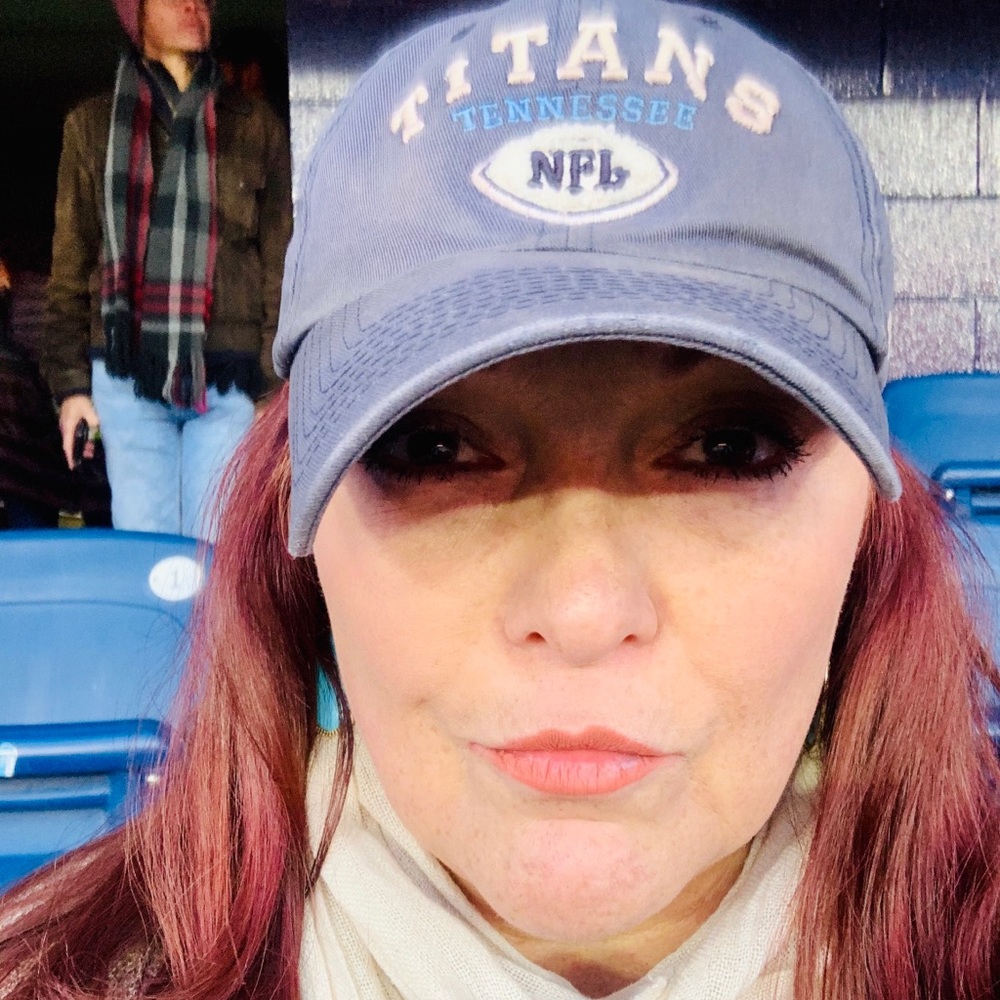 Meet your Posher, Marisa